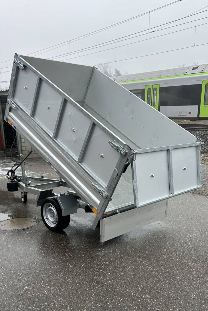 Occasion Humbaur 1-Achs Rückwärtskipper Occasion Humbaur 1-Achs Rückwärtskipper