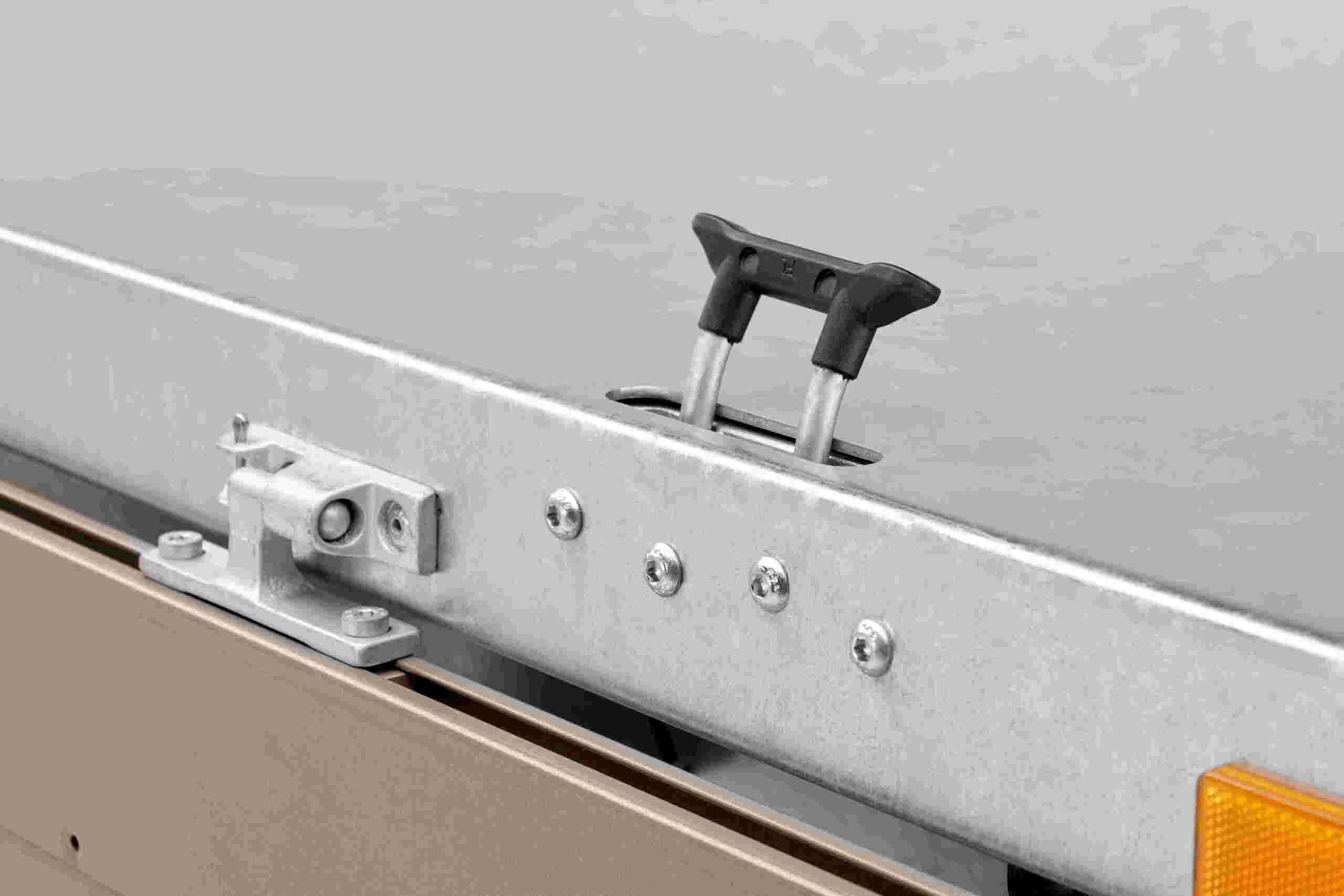 Humbaur Tandem - Dreiseitenkipper HTK