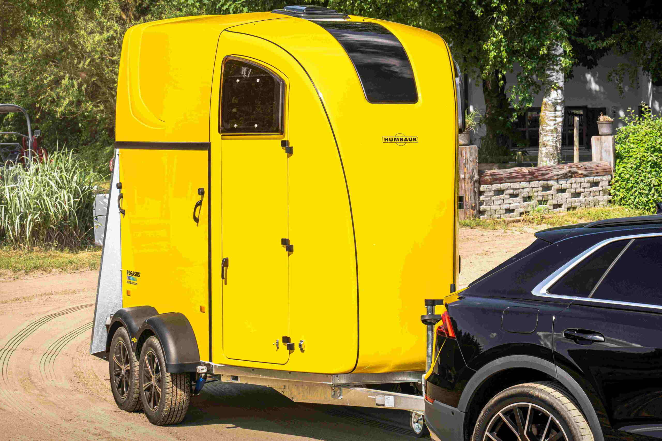 Humbaur Pferdeanhänger Pegasus